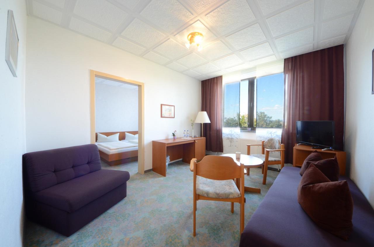 Land-Gut-Hotel Barbarossa Kelbra Luaran gambar